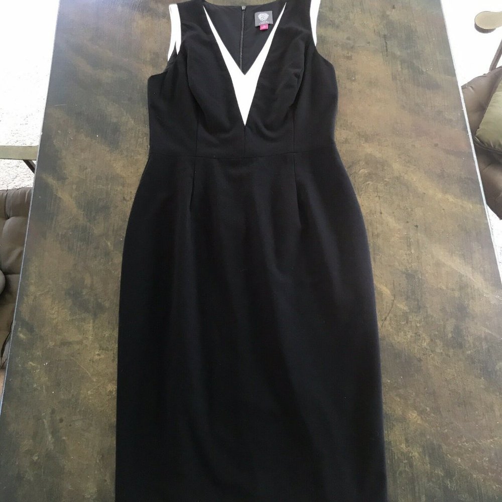 Vince Camuto SZ 8 BLK & Cream Pencil Dress V Neck